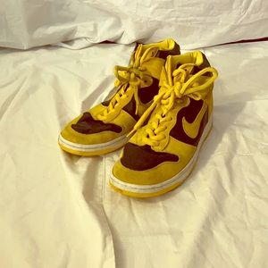 Nike Dunk High Pro Men’s size 11 yellow/black